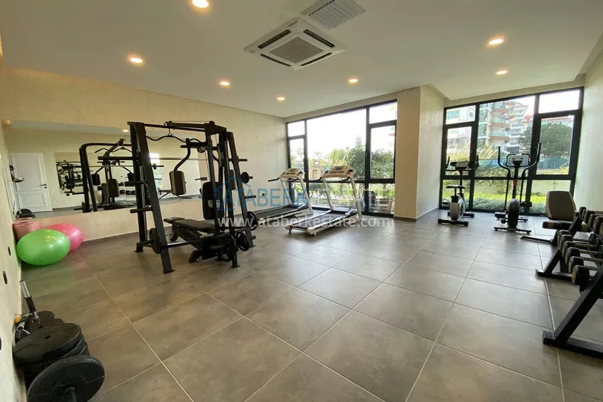 Квартира с новой мебелью и качественной чистовой отделкой в районе Кестель на первой береговой 14 