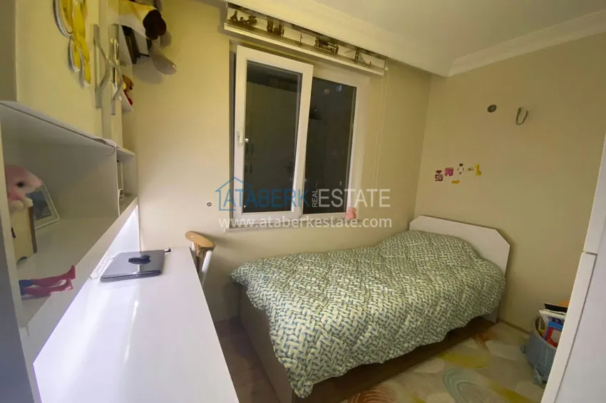 Приобрести Четырехкомнатная квартира с мебелью в Алании - район Тосмур 15 