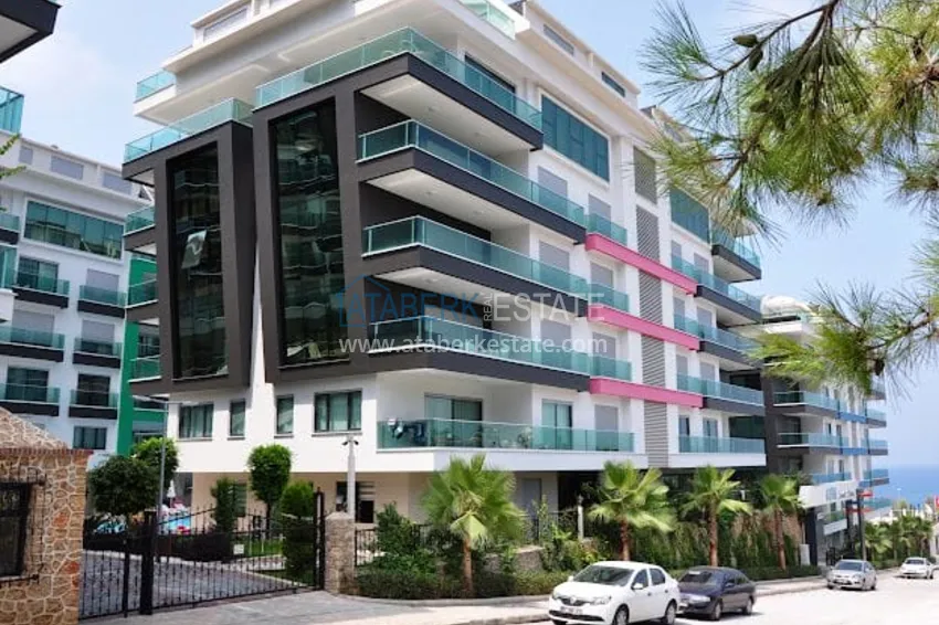 Квартира 1+1 в комплексе премиум-класса на первой береговой, район Каргыджак – Алания  3 