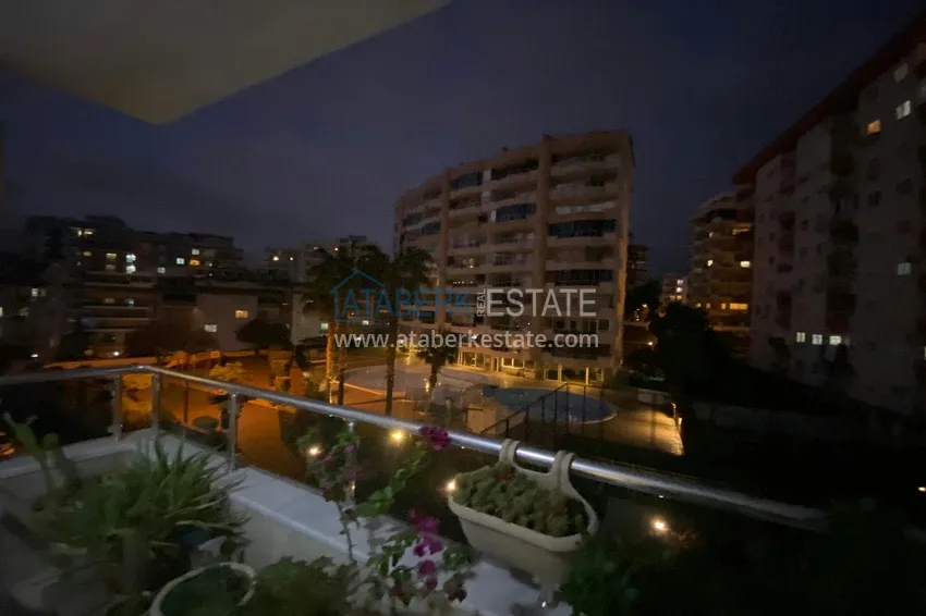 Приобрести Четырехкомнатная квартира с мебелью в Алании - район Тосмур 20 