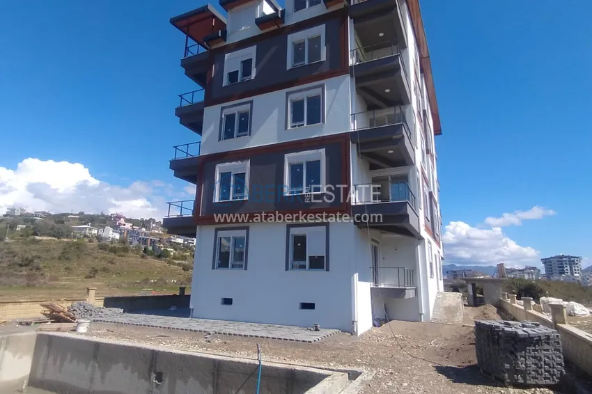 Двухкомнатная квартира в комплексе на завершающем этапе строительства в Газипаше 3 