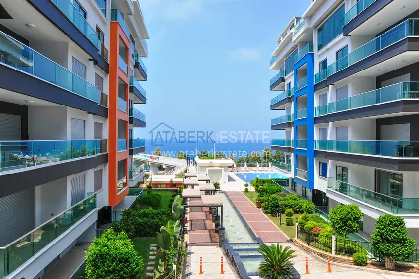 Квартира 1+1 в комплексе премиум-класса на первой береговой, район Каргыджак – Алания  4 