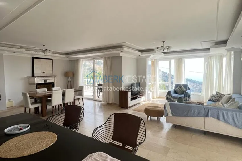 Приобрести Меблированная вилла с видовыми характеристиками в районе Бекташ Алания 2 