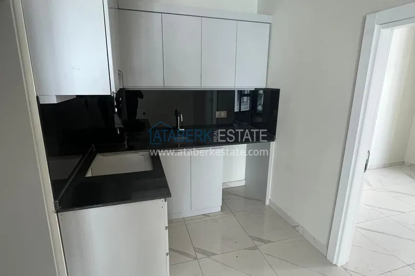 Приобрести Квартира-дуплекс с чистовой отделкой в центре Алании - район пляжа Клеопатра 3