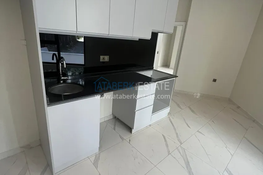 Приобрести Объединенная недвижимость – две квартиры по одной цене! Новостройки Алании - центр район Клеопатры 3 