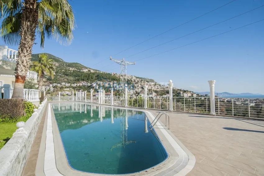 Двухэтажная вилла в Алании в горном коттеджном комплексе 3 