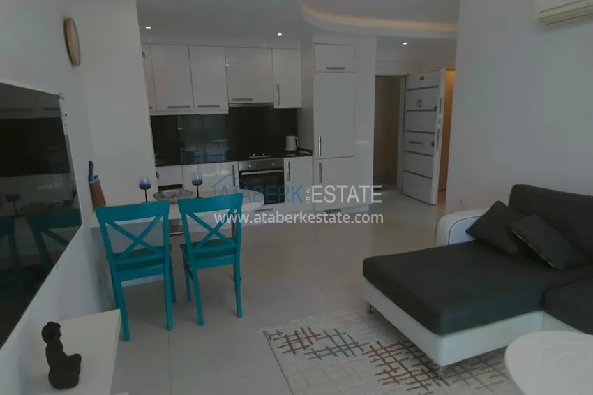 Приобрести Квартира 1+1 в центре Алании с мебелью и видом на горы 4 