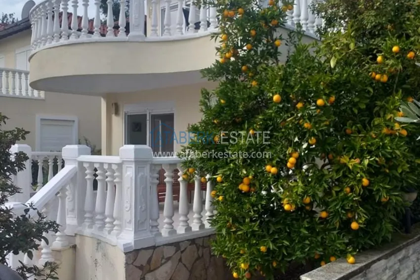 Двухэтажная вилла в Алании в горном коттеджном комплексе 12 