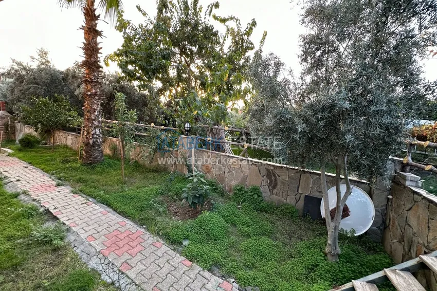 Трехэтажная вилла с мебелью в Алании - район Демирташ. Подходит под гражданство 5 