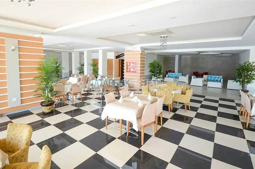 Квартира 1+1 с мебелью и застеклённым балконом в комплексе с богатой инфраструктурой, район Оба – Алания 12 