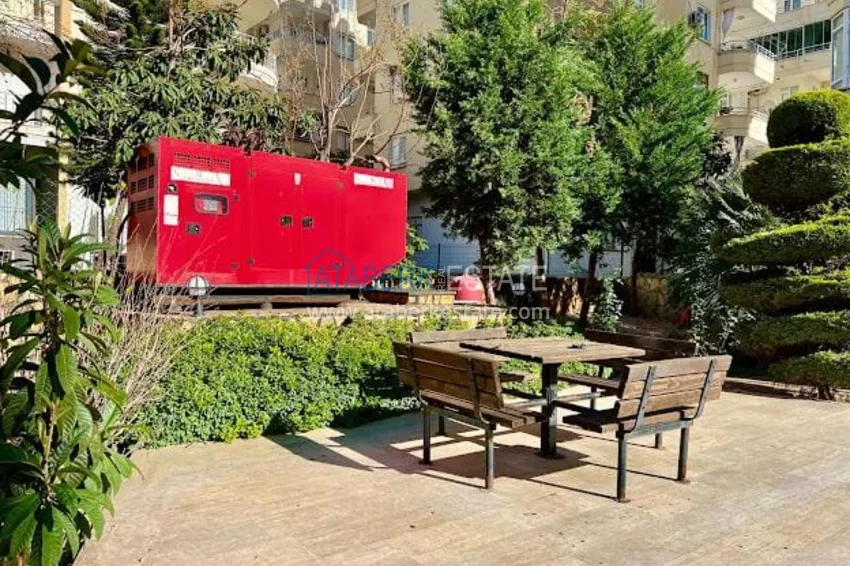 Квартира 2+1 с люксовым интерьером – Махмутлар, первая береговая линия 8 