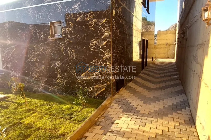 Вилла в Алании, район Тепе – триплекс на два хозяина с панорамным видом  10 