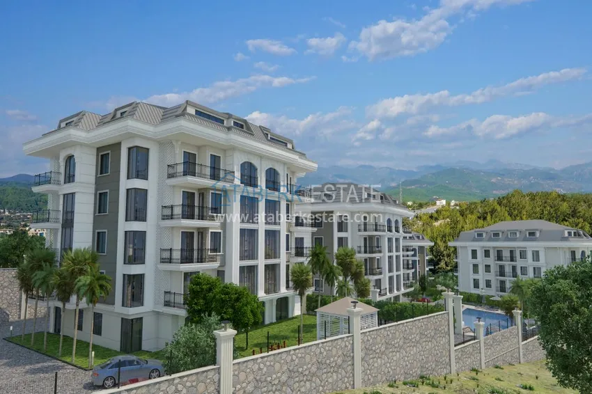 Квартира 3+1 с отдельной кухней и авторской отделкой в эксклюзивном жилом комплексе, район Оба – Алания 8 