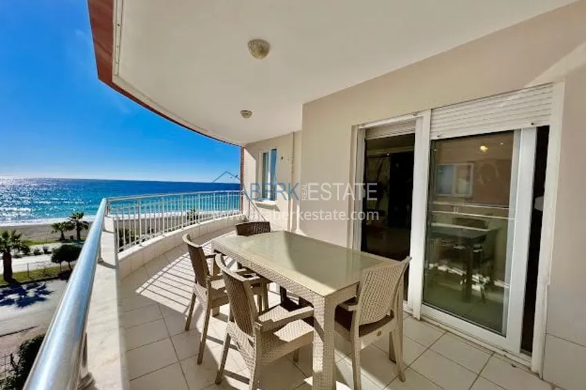 Приобрести Квартира 2+1 с люксовым интерьером – Махмутлар, первая береговая линия 9 