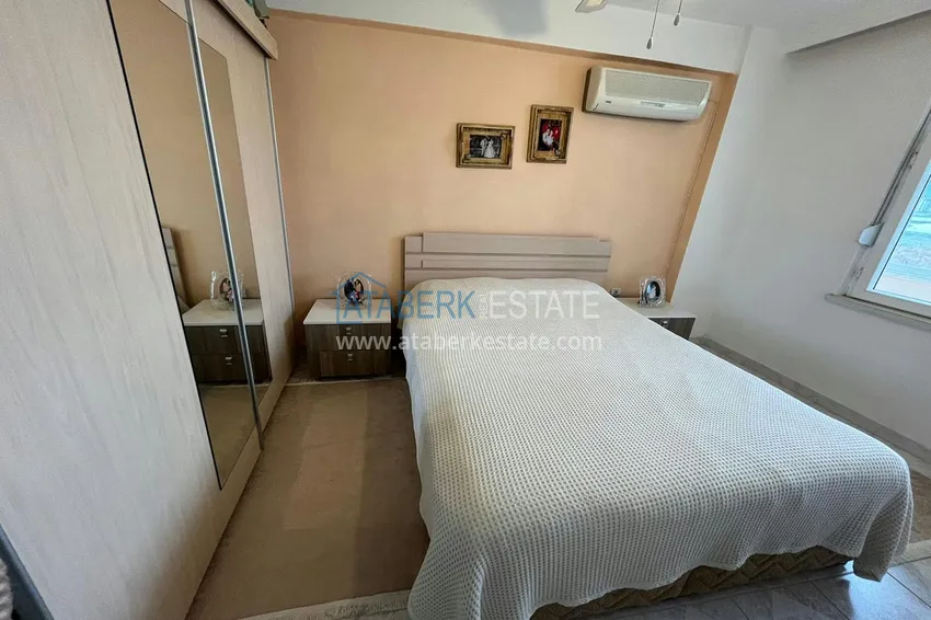 Приобрести Просторная четырехкомнатная квартира с 3 спальнями и открытым видом на горы в Газипаше 12 