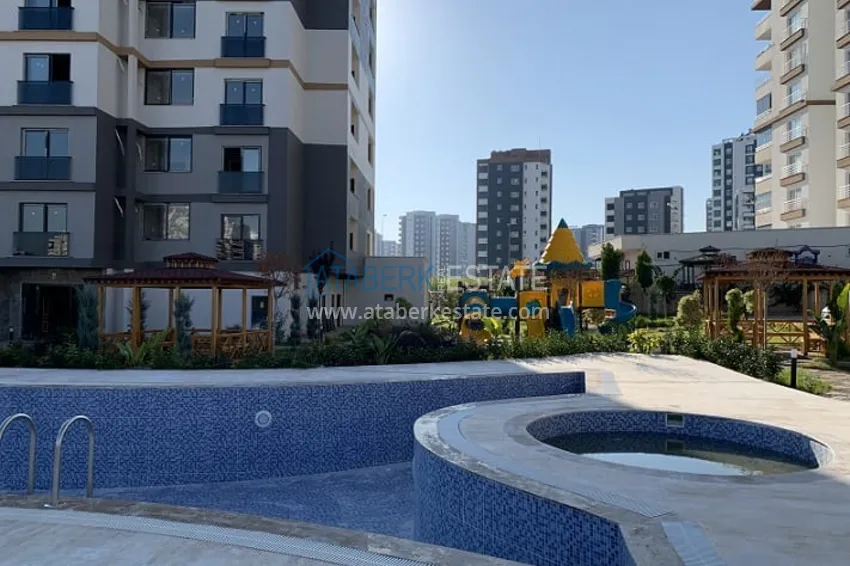 Апартаменты 5+1 с чистовой отделкой, в новом жилом комплексе в районе Мезитли-Мерсин 6 