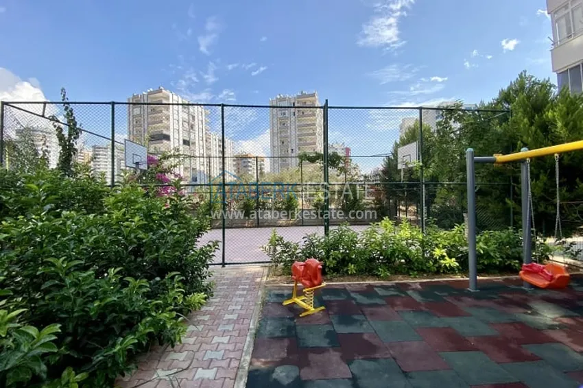 Трехкомнатные апартаменты в новом жилом комплексе в районе Мезитли-Мерсин 5 