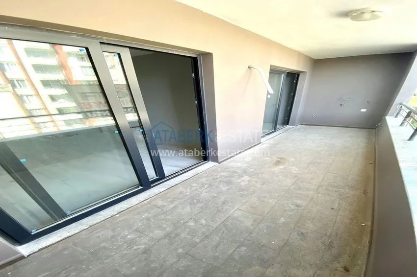 Приобрести Апартаменты 1+1 в новом комплексе с чистовой отделкой, в районе Томюк-Мерсин 10 