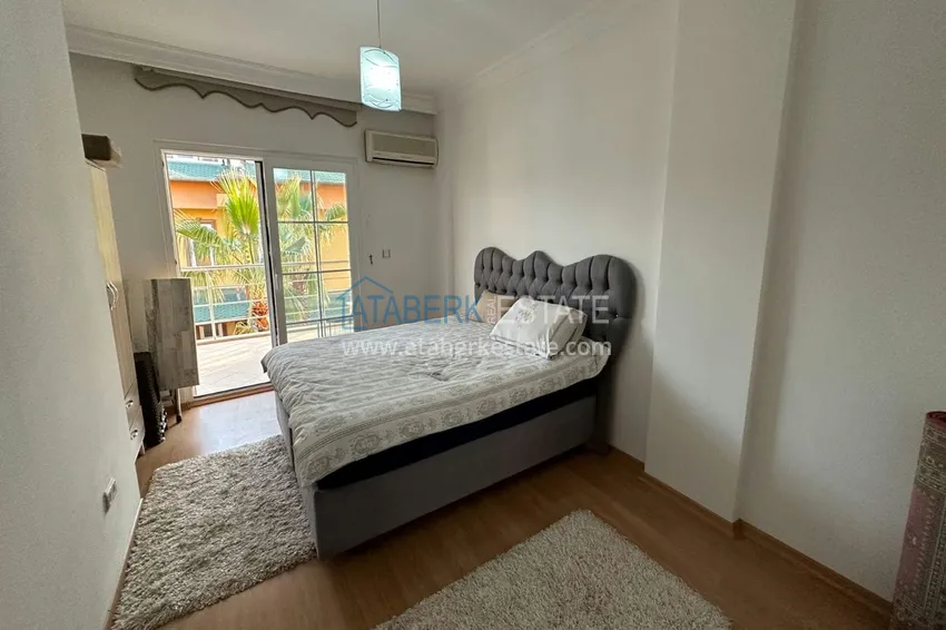 Приобрести Трехэтажная вилла с мебелью в Алании - район Демирташ. Подходит под гражданство 4 