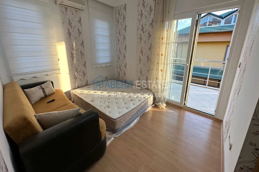 Приобрести Трехэтажная вилла с мебелью в Алании - район Демирташ. Подходит под гражданство 10 