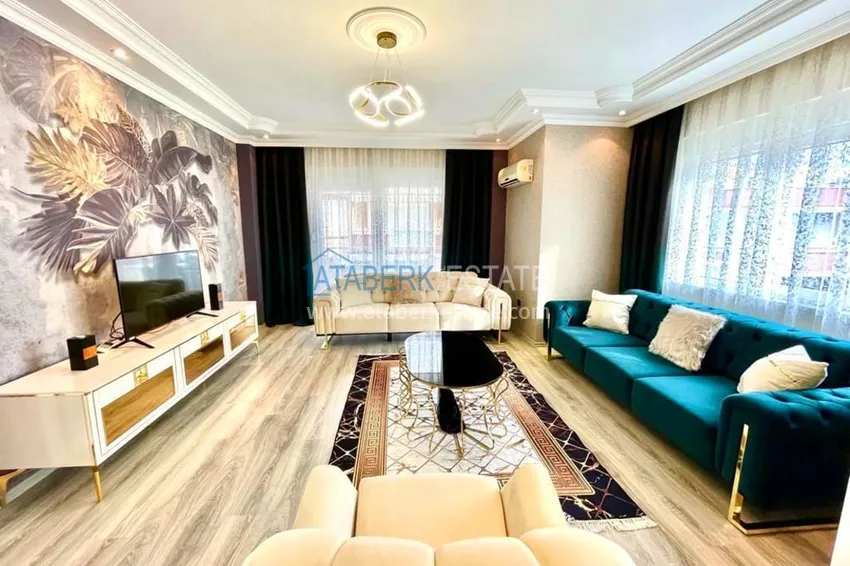 Приобрести Двухэтажные меблированные апартаменты с четырьмя спальнями в районе Оба 6 