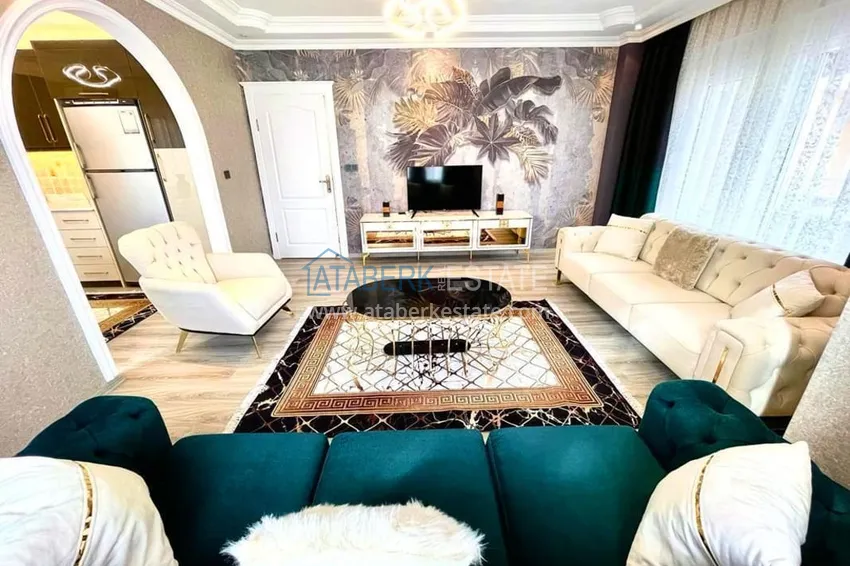 Приобрести Двухэтажные меблированные апартаменты с четырьмя спальнями в районе Оба 7 