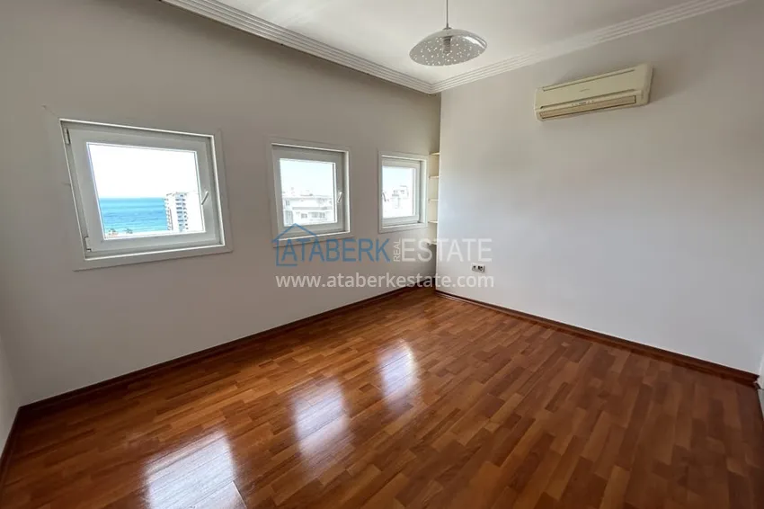 Приобрести Видовая двухэтажная квартира 3+1 в районе Махмутлар. Подходит для гражданства 11 