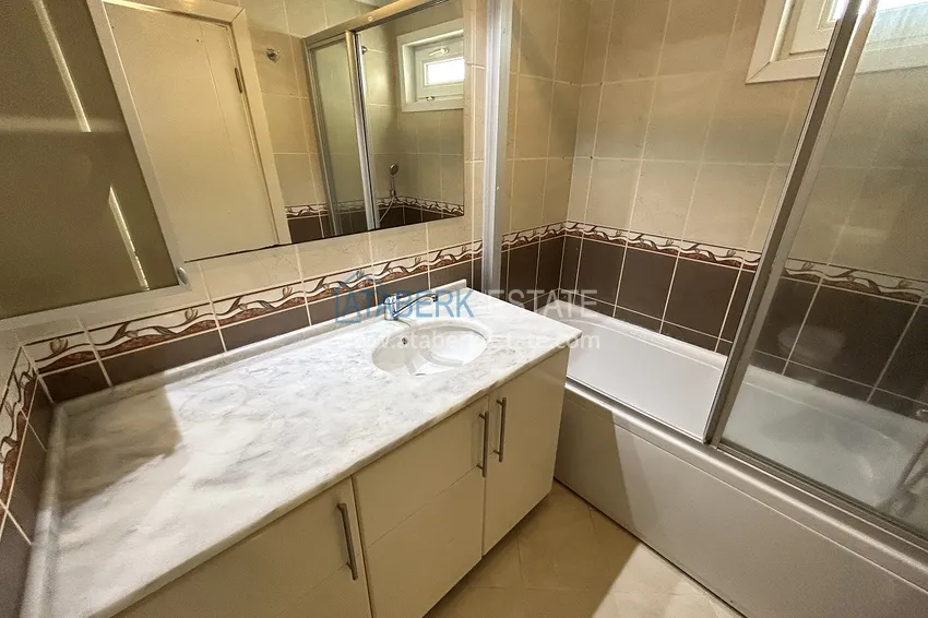 Приобрести Видовая двухэтажная квартира 3+1 в районе Махмутлар. Подходит для гражданства 14 