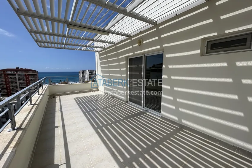 Приобрести Видовая двухэтажная квартира 3+1 в районе Махмутлар. Подходит для гражданства 15 