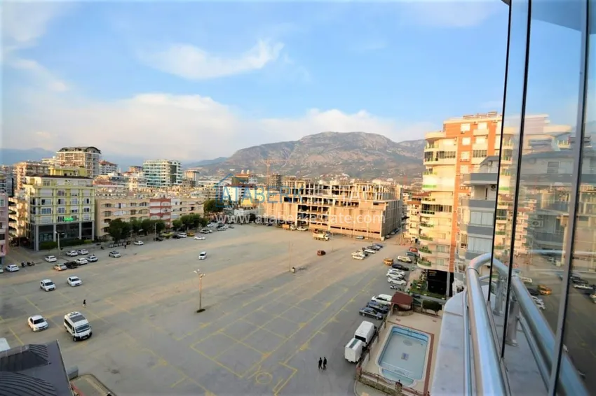 Приобрести Трехкомнатная квартира с мебелью в Махмутларе – район субботнего рынка 15 