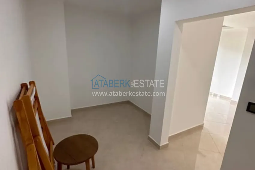 Приобрести Линейная квартира 4+1 в центре Алании с отдельной кухней, видом на море  21 