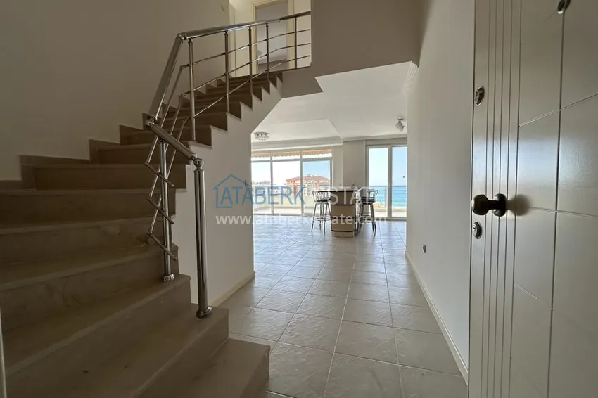 Приобрести Видовая двухэтажная квартира 3+1 в районе Махмутлар. Подходит для гражданства 1 