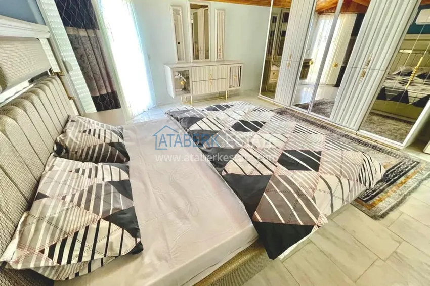 Приобрести Дуплекс 4+1 в районе Оба с современной мебелью. Район открыт для ВНЖ 24 