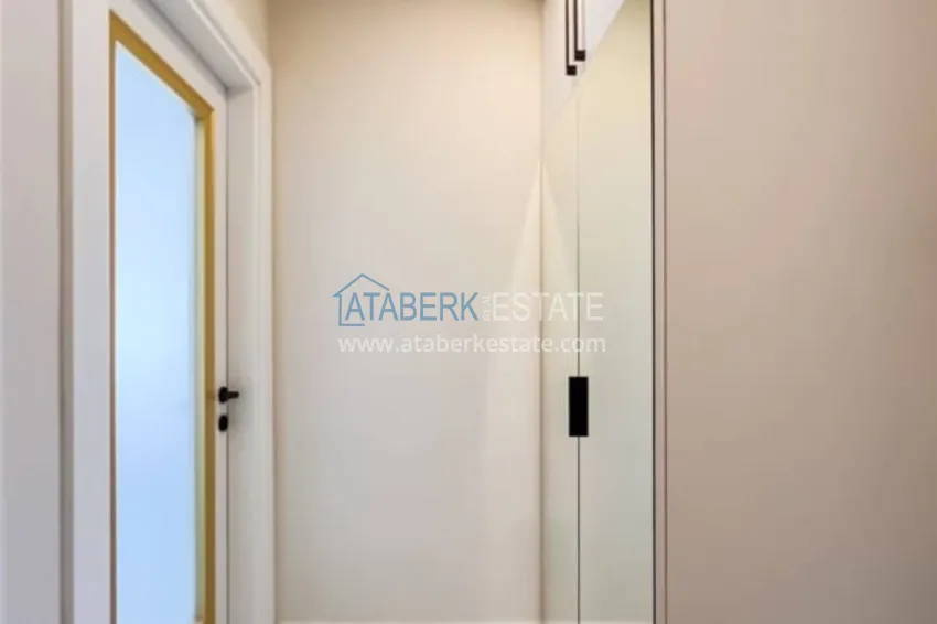 Приобрести Квартира 1+1 меблированная в роскошной резиденции возле пляжа Инджекум, район Авсаллар – Алания 2 