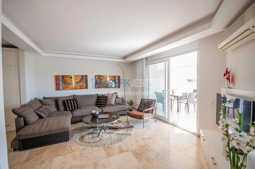 Приобрести Пентхаус-дуплекс 3+1 меблированный с видом на море и горы, район Джикджилли – Алания 3 