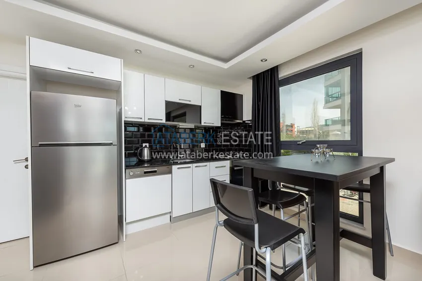 Приобрести Студия 1+0 с мебелью и застеклённым балконом, район Авсаллар – Алания 3 