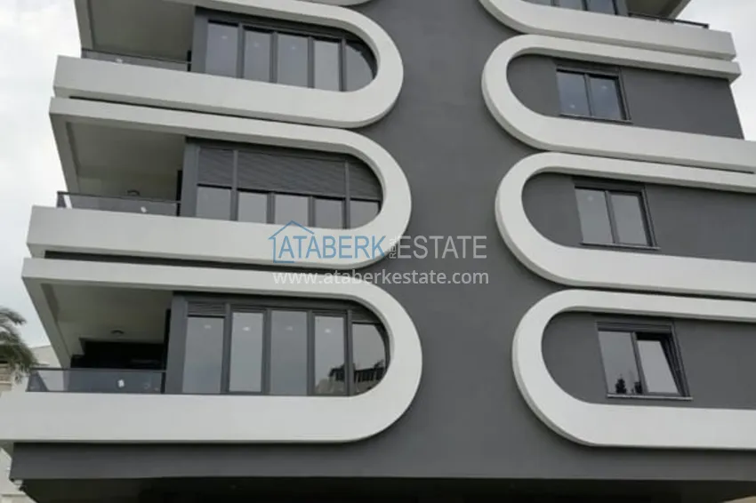 Квартиры с качественной чистовой отделкой от застройщика в Анталии район Лара  4 