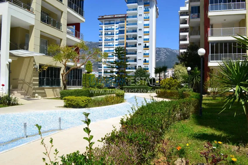 Видовая двухэтажная квартира 3+1 в районе Махмутлар. Подходит для гражданства 8 