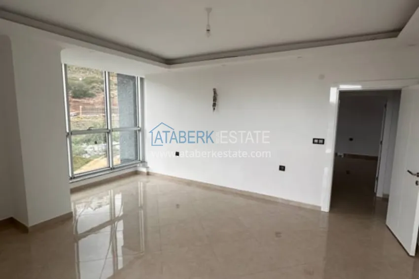 Приобрести Линейная квартира 4+1 в центре Алании с отдельной кухней, видом на море  7 