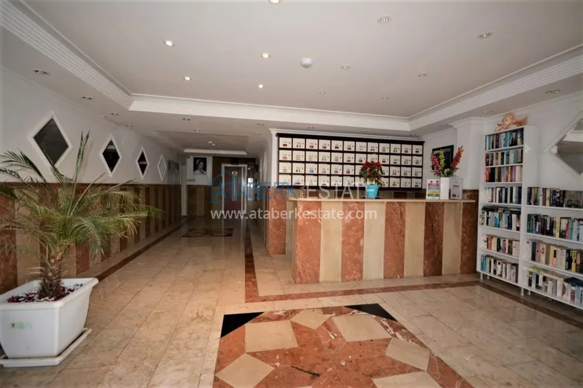 Трехкомнатная квартира с мебелью в Махмутларе – район субботнего рынка 5 