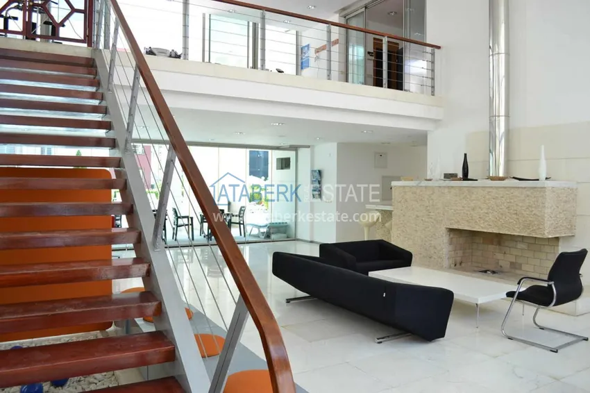 Видовая двухэтажная квартира 3+1 в районе Махмутлар. Подходит для гражданства 10 