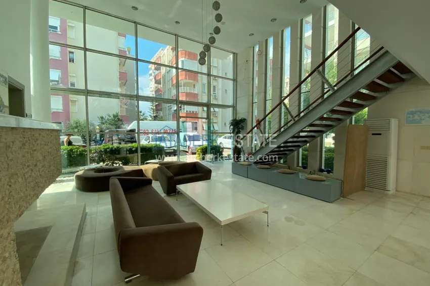 Видовая двухэтажная квартира 3+1 в районе Махмутлар. Подходит для гражданства 11 