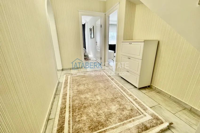 Приобрести Дуплекс 4+1 в районе Оба с современной мебелью. Район открыт для ВНЖ 3 