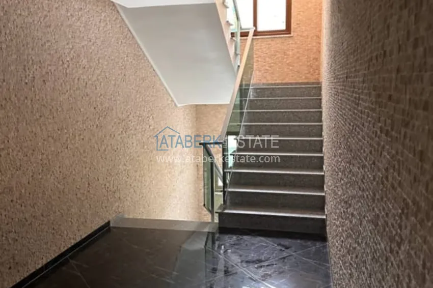 Линейная квартира 4+1 в центре Алании с отдельной кухней, видом на море  6 