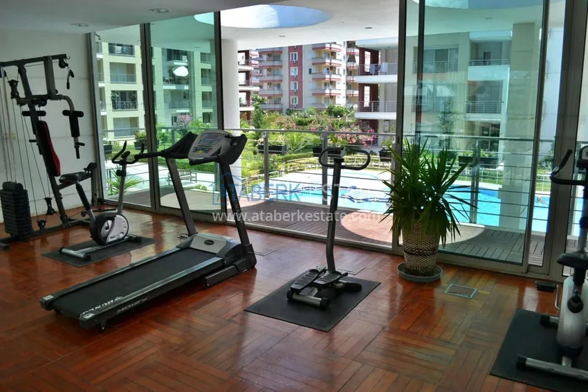 Видовая двухэтажная квартира 3+1 в районе Махмутлар. Подходит для гражданства 15 