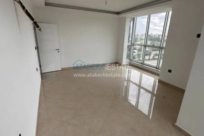 Приобрести Линейная квартира 4+1 в центре Алании с отдельной кухней, видом на море  12 