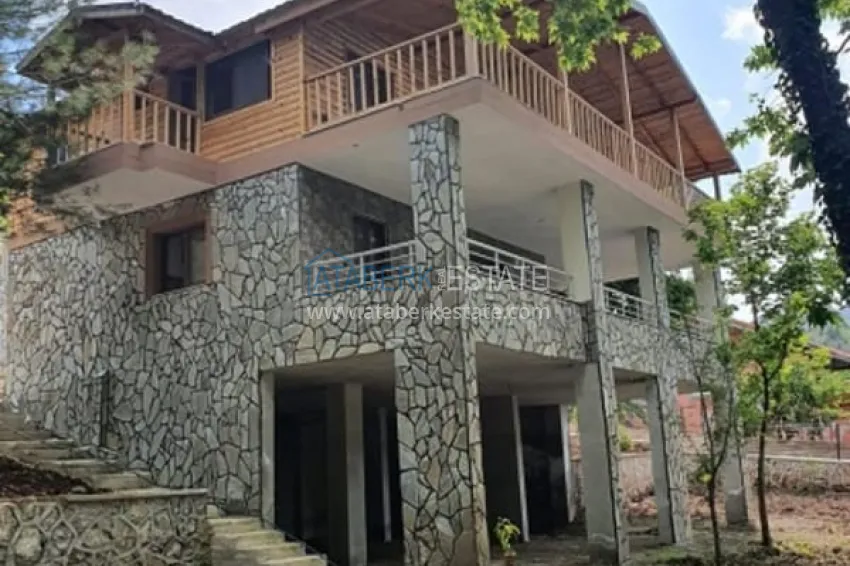 Вилла 4+1 с садом и частной территорией, в районе Торослар города Мерсин 3 