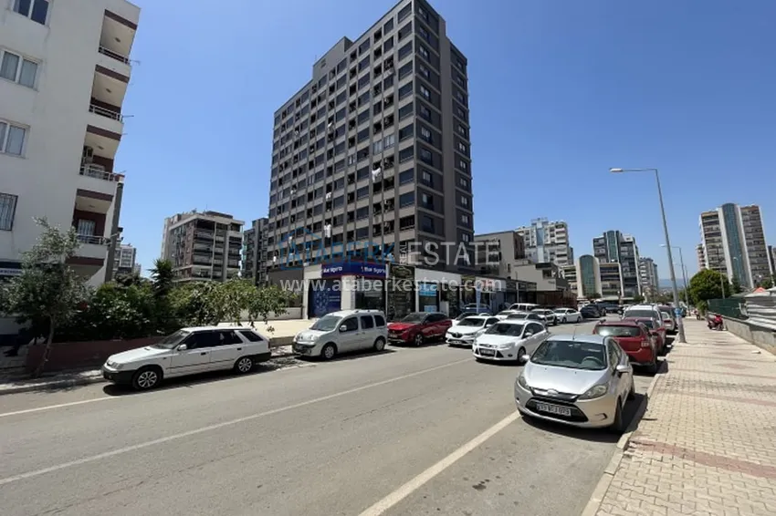 Апартаменты 1+1 с мебелью и техникой, частично вид на море в районе Мезитли-Мерсин 4 