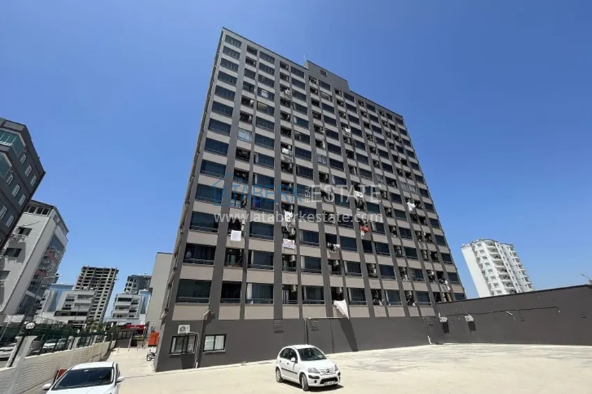 Апартаменты 1+1 с мебелью и техникой, частично вид на море в районе Мезитли-Мерсин 1 