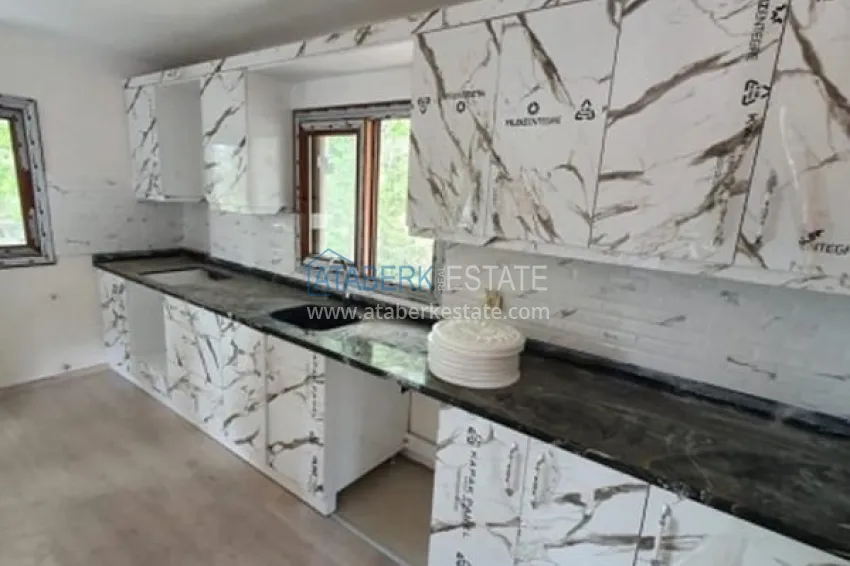 Приобрести Вилла 4+1 с садом и частной территорией, в районе Торослар города Мерсин 3 